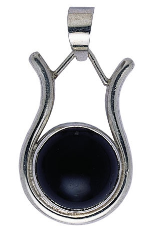 Isis mit Onyx (Sterling Silber)